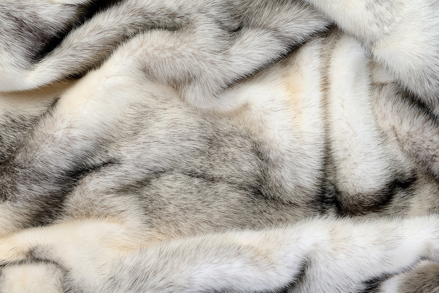 Er plastik virkelig bedre end pels?