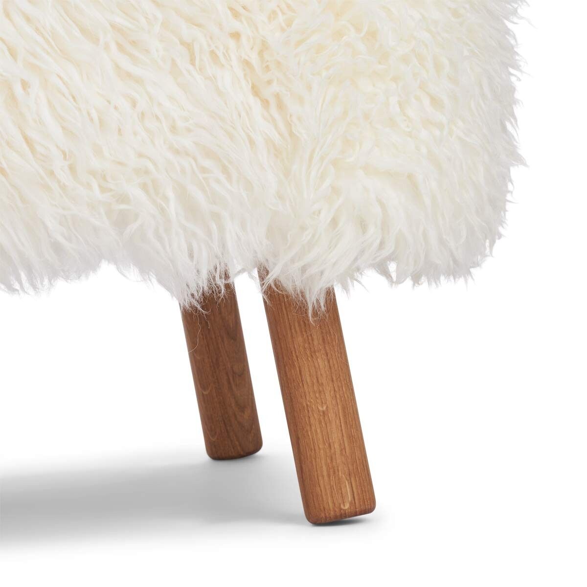 Emil Lounge Chair | Langhåret Snehvid