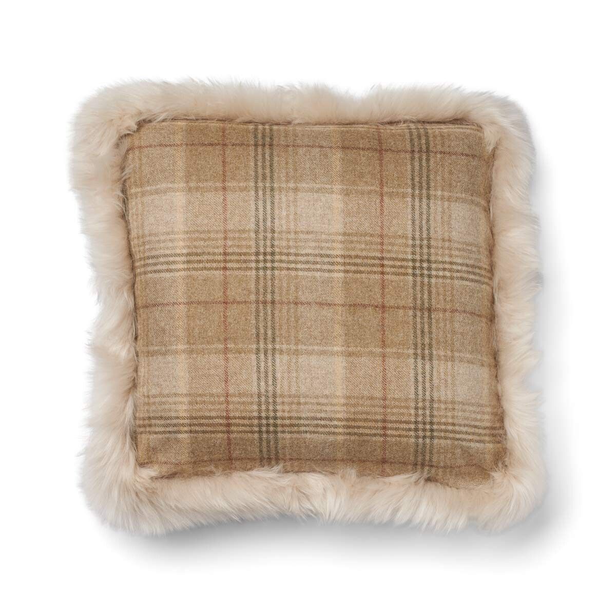 Checked Collection | Uldpude | Langhåret | Dobbeltsidet | 52x52 cm Sand-beige / Beige