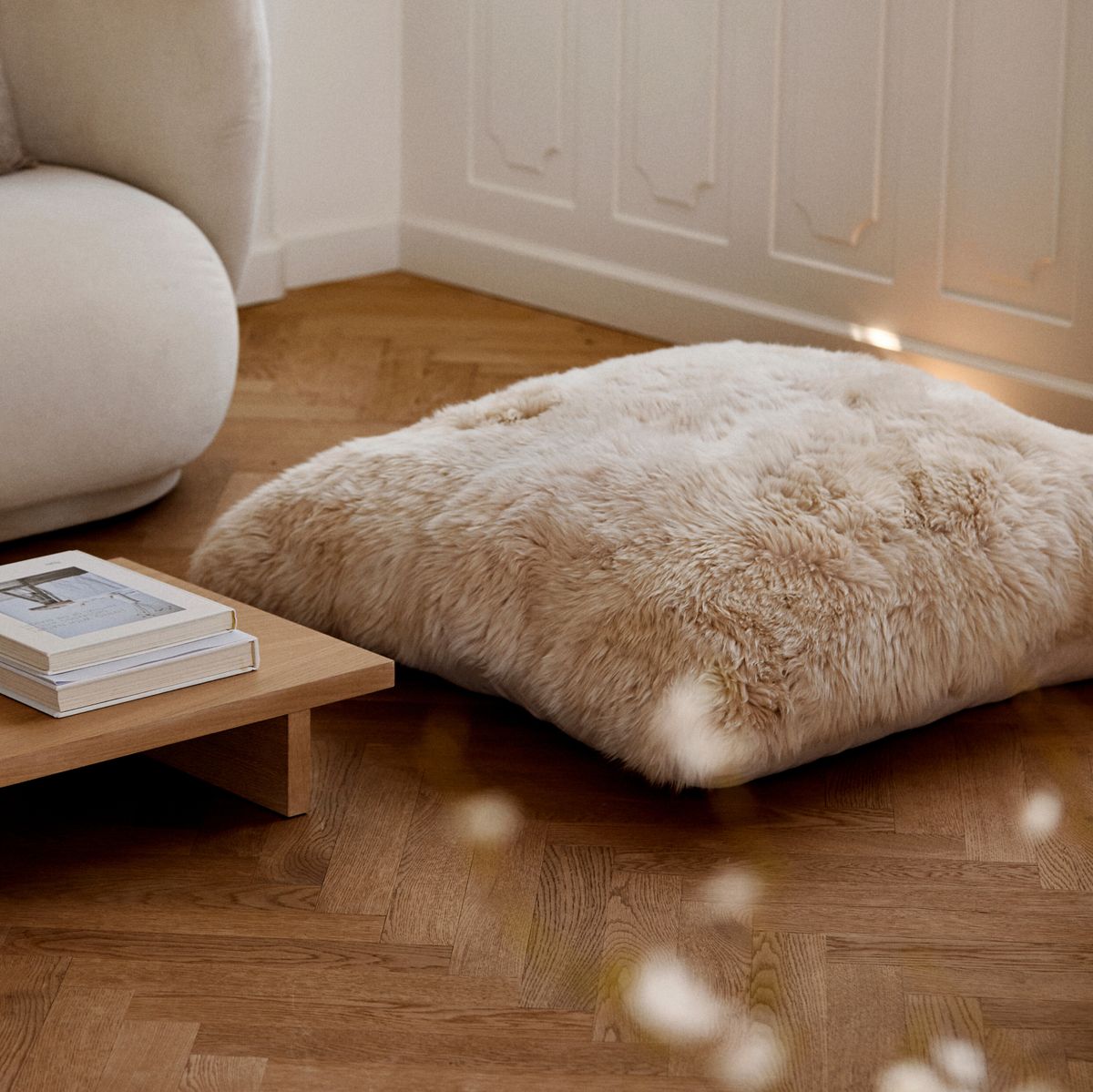 Maxi Float Pude | Langhåret | New Zealand | 90x90 cm Sort