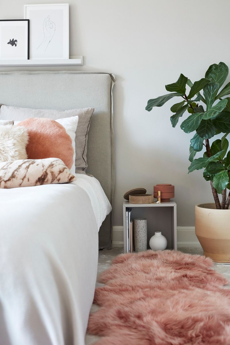 Lammeskindspude | Velvet | Moccasin | Dobbeltsidet | Ø45 cm & Ø62 cm Vintage Rosa