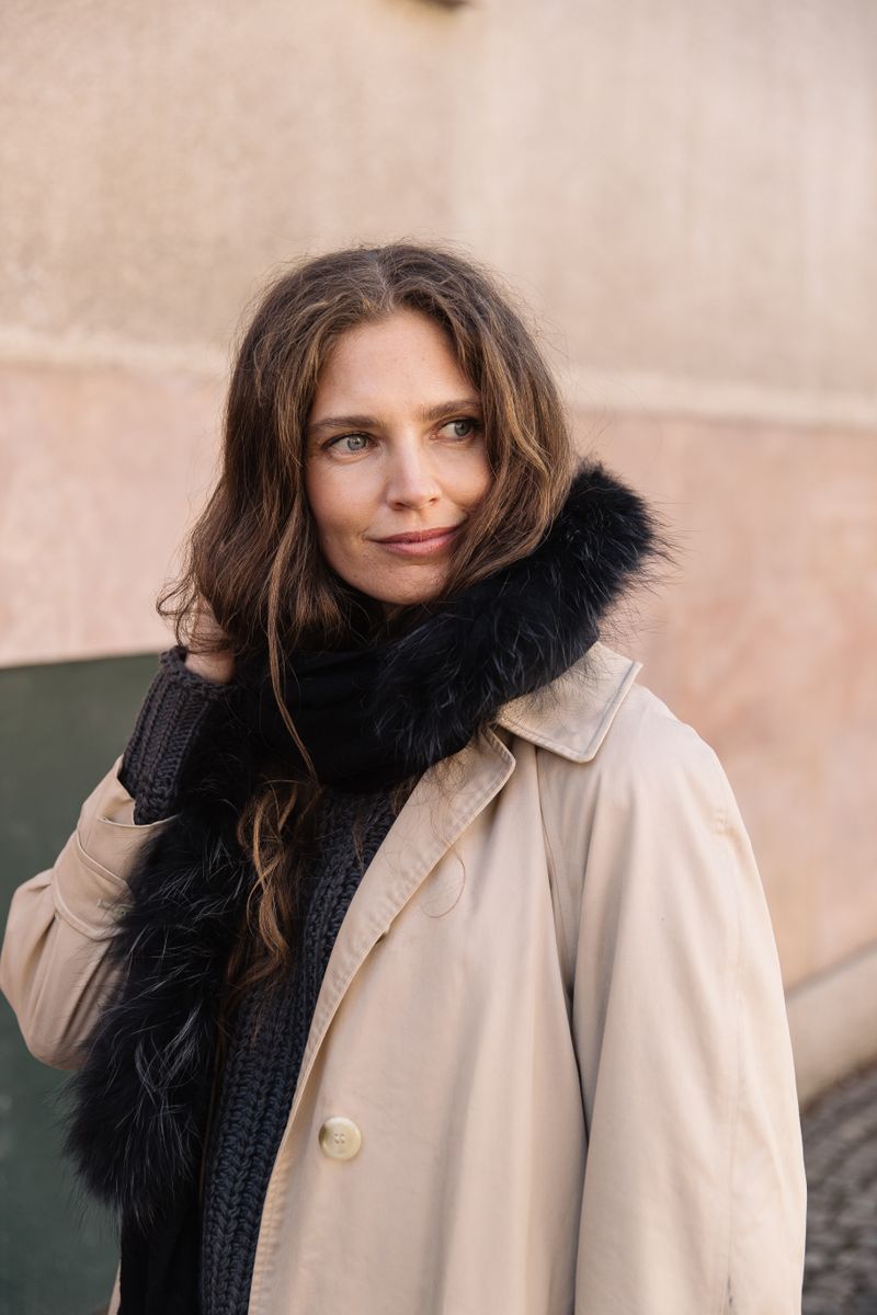 Klara Tørklæde Sort