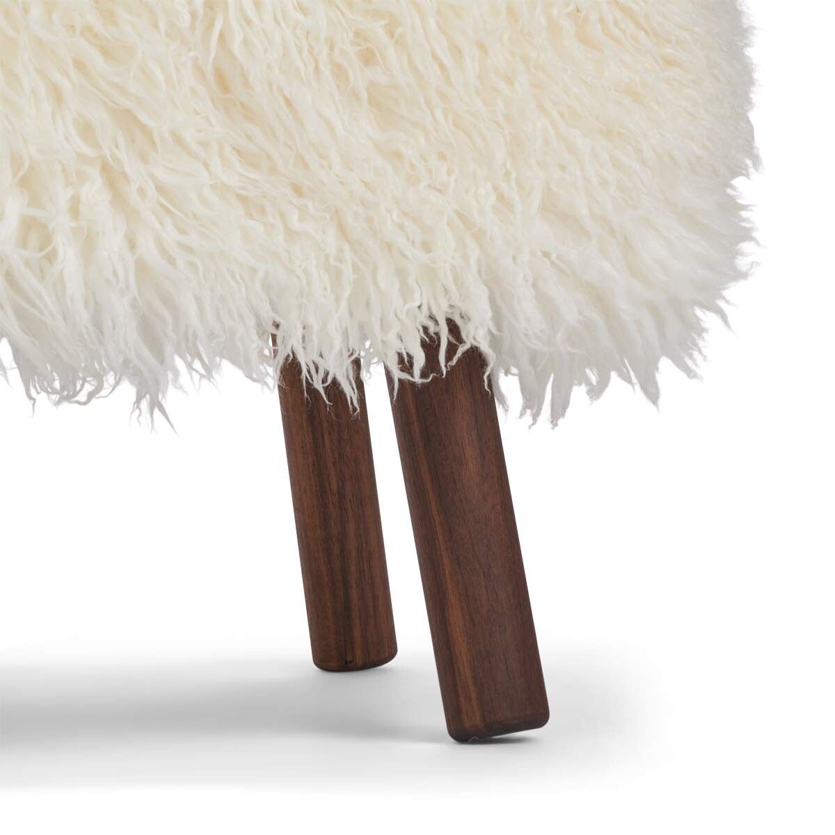 Emily Lounge Chair | Langhåret Snehvid