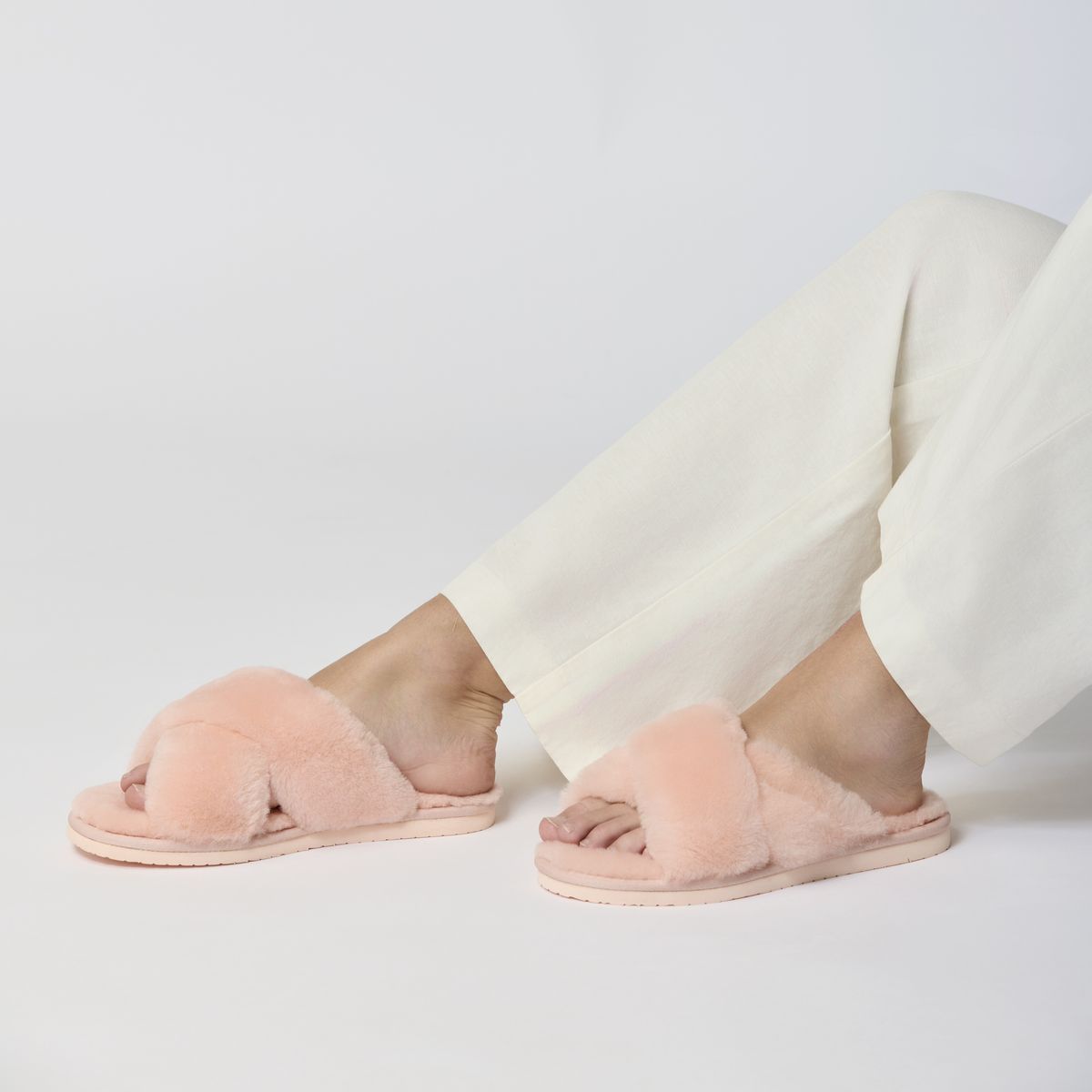 Slipper Cross Mørkegrå