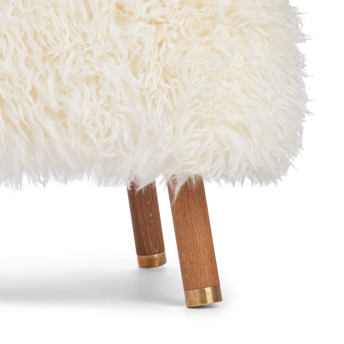 Emil Lounge Chair | Langhåret Snehvid