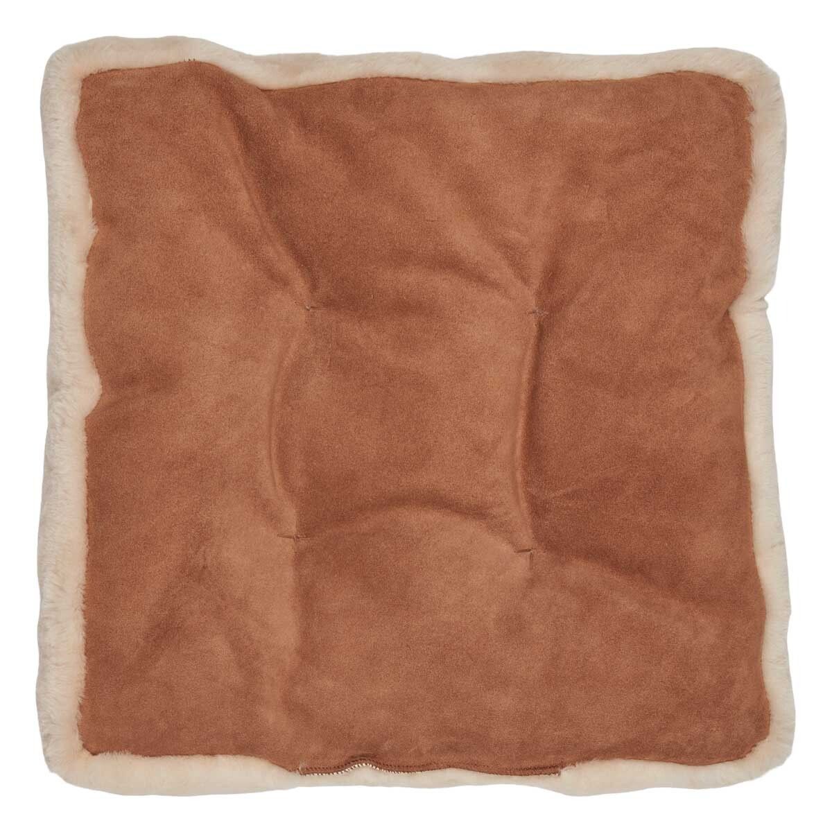 Sædehynde m/fyld | Moccassin | New Zealand | 45x45 cm Kastanje