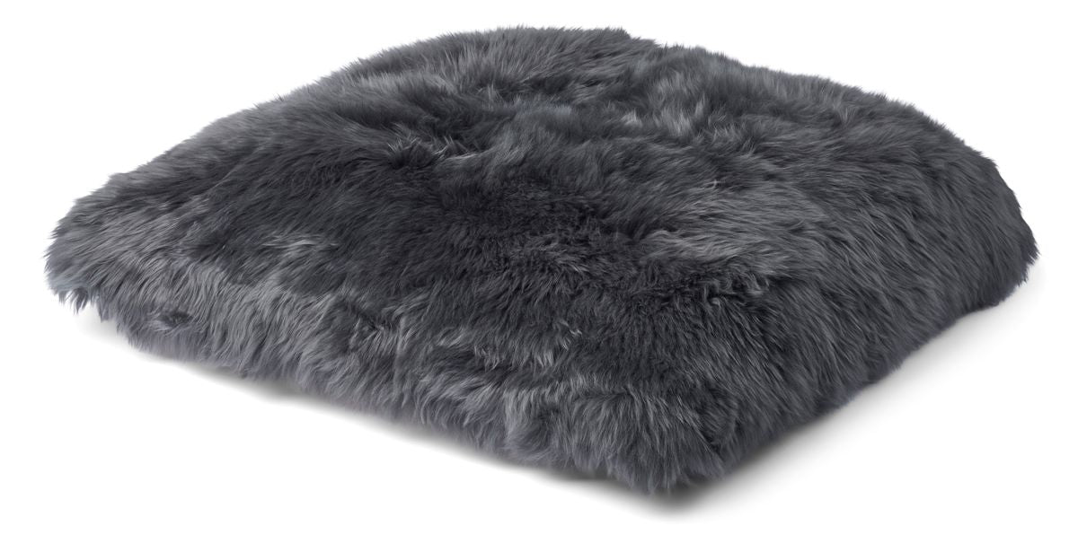 Maxi Float pude | Langhåret | New Zealand | Dobbeltsidet | 90x90 cm Stålgrå