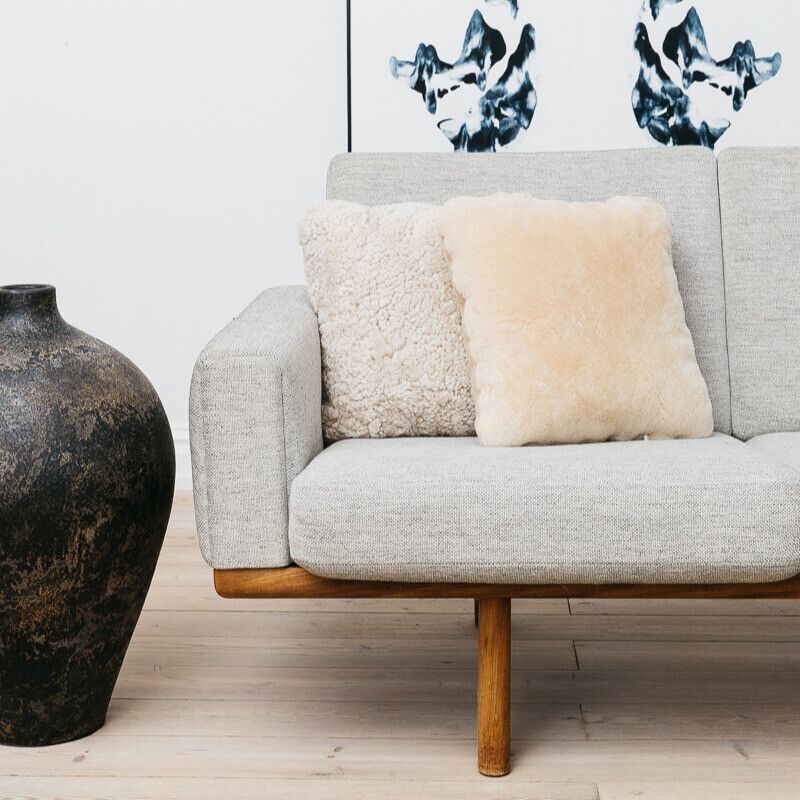 Lammeskindspude | Moccasin | Dobbeltsidet | 40x40 cm Kastanje