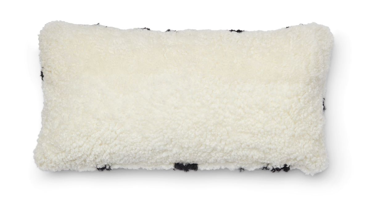 Zebra Lammeskindspude | Korthåret | New Zealand | Dobbeltsidet | 30x60 cm Sort / Hvid