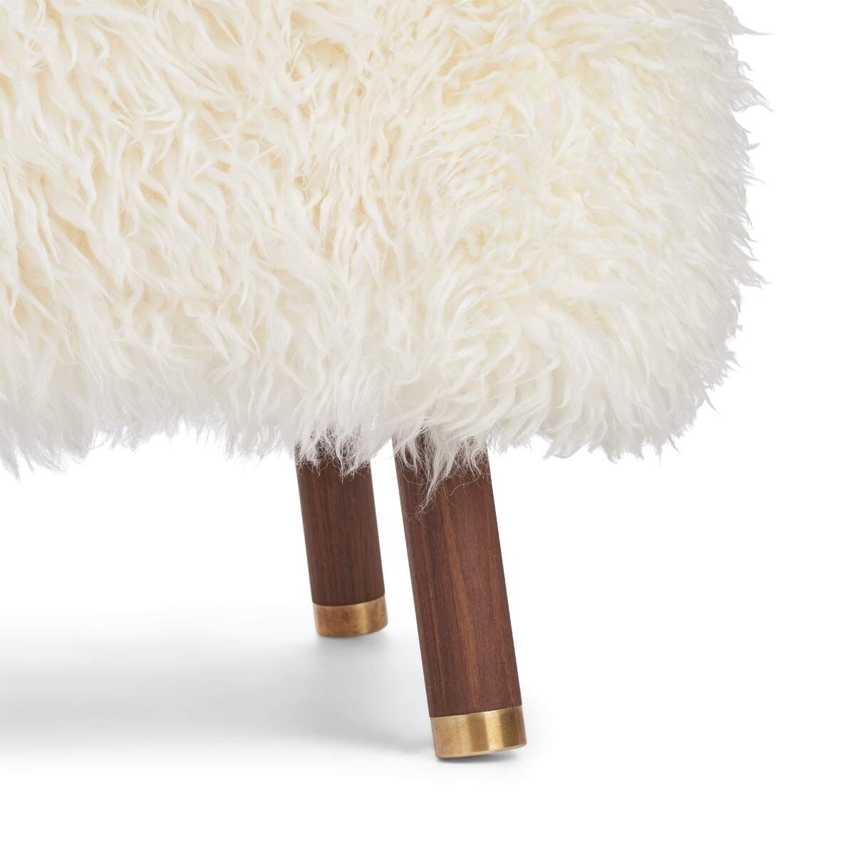 Emil Lounge Chair | Langhåret Snehvid