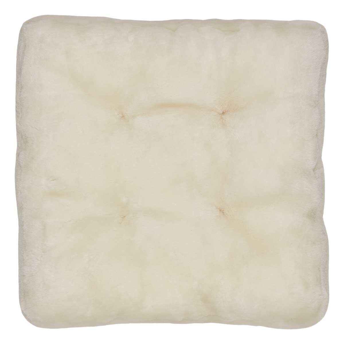 Sædehynde m/fyld | Moccassin | New Zealand | 45x45 cm Hvid