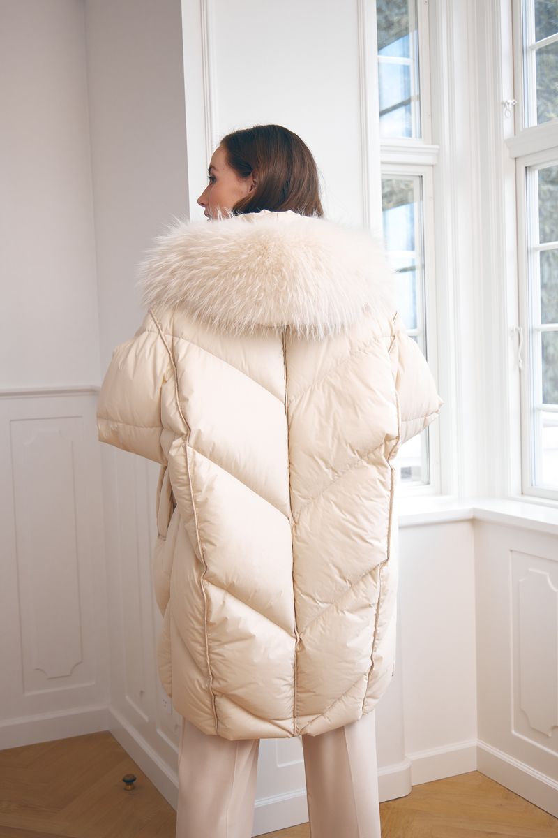 Mikala jakke Beige