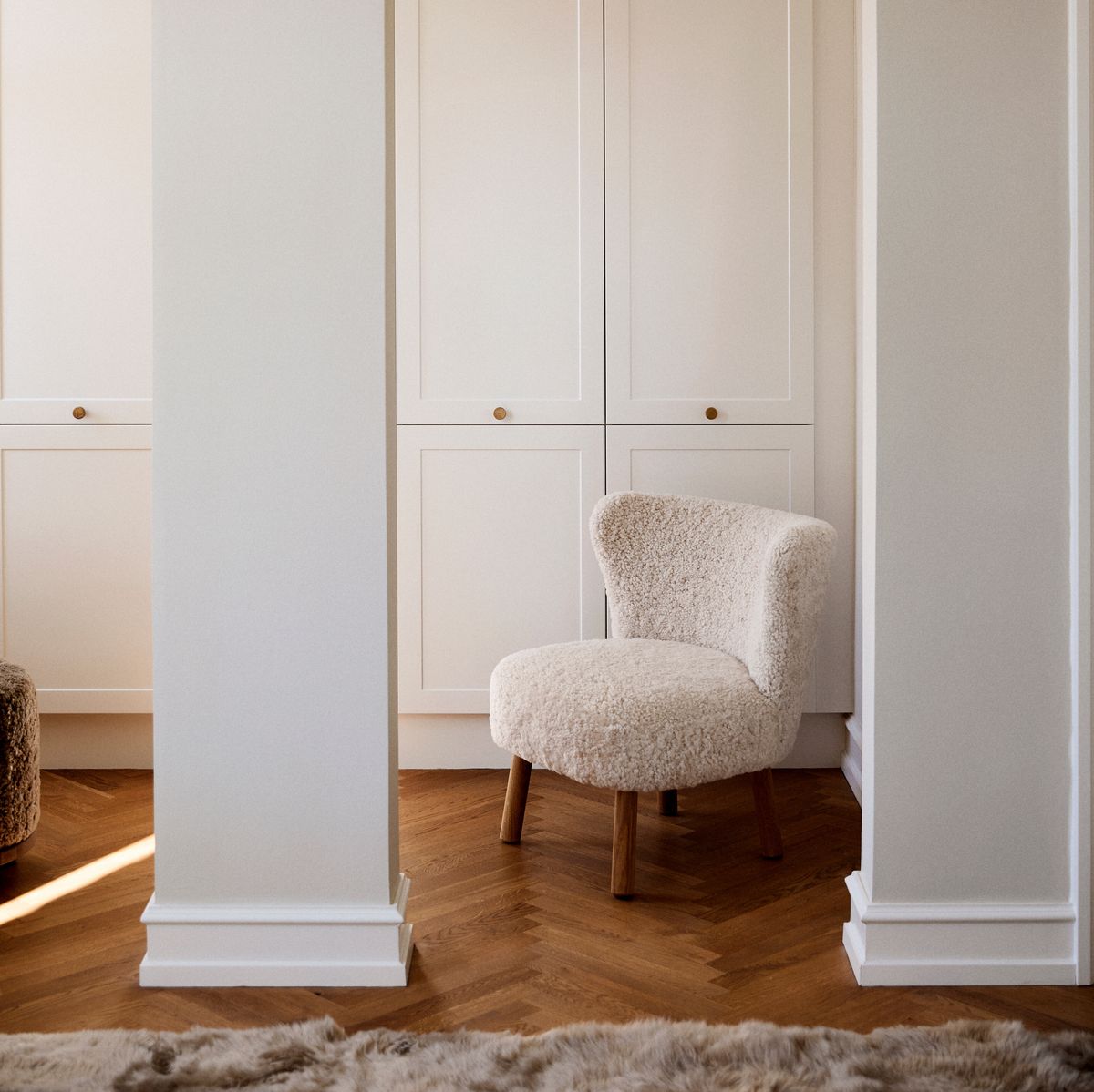 Emily Lounge Chair Koksgrå