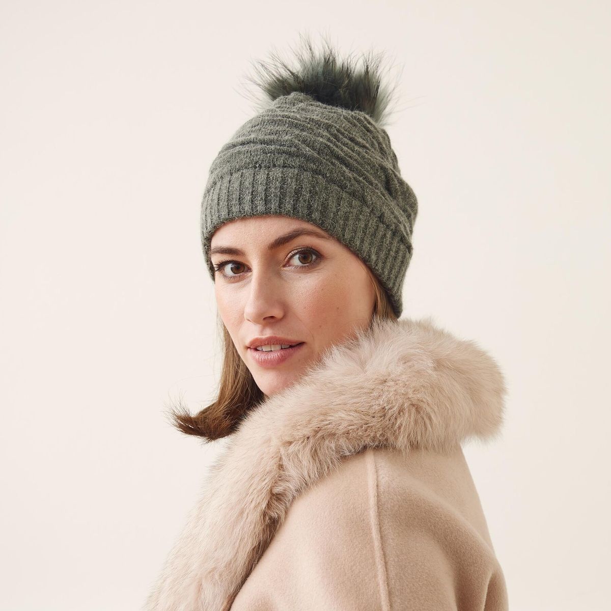Sidse Hat Sort/Sort
