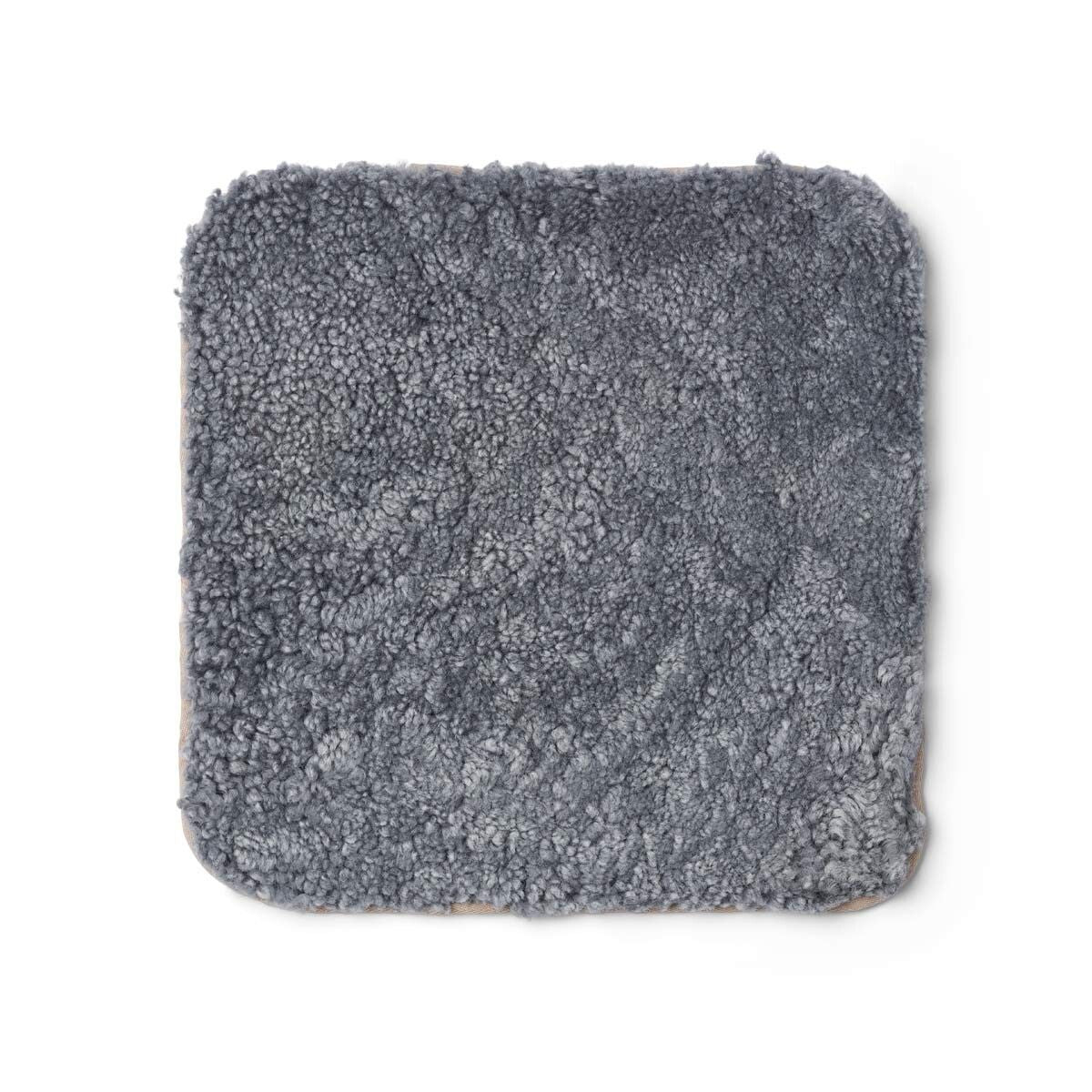 Zero Waste Sædehynde | Korthåret | New Zealand | 35x35 cm Lysegrå