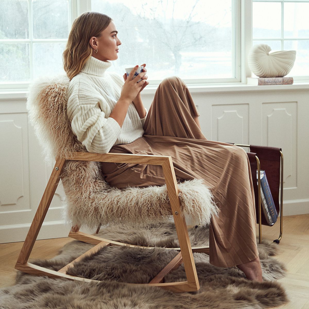 Gyngestol med tibetansk betræk Gylden Hvid