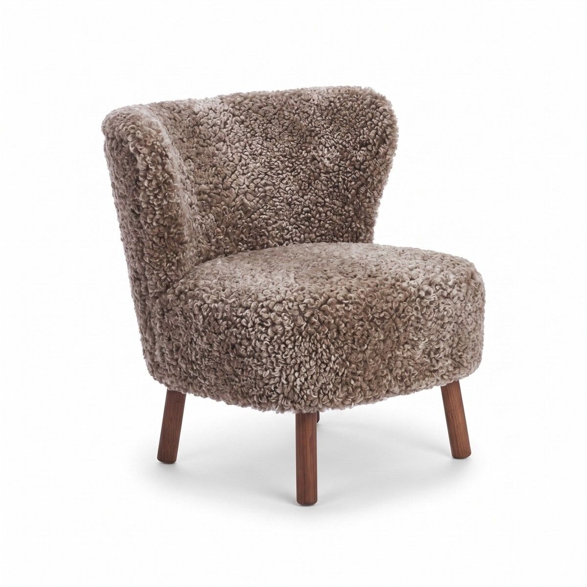 Emil Lounge Chair | Korthåret Cappuccino