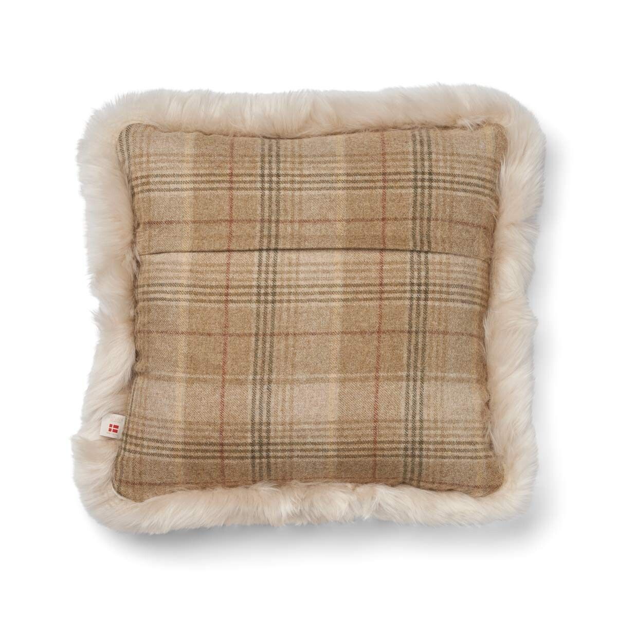 Checked Collection | Langhåret | Dobbeltsidet | 52x52 cm Sand-beige/perle