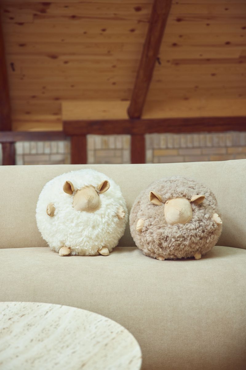 Cute Sheep | New Zealandsk Lammeskind Beige/hvid