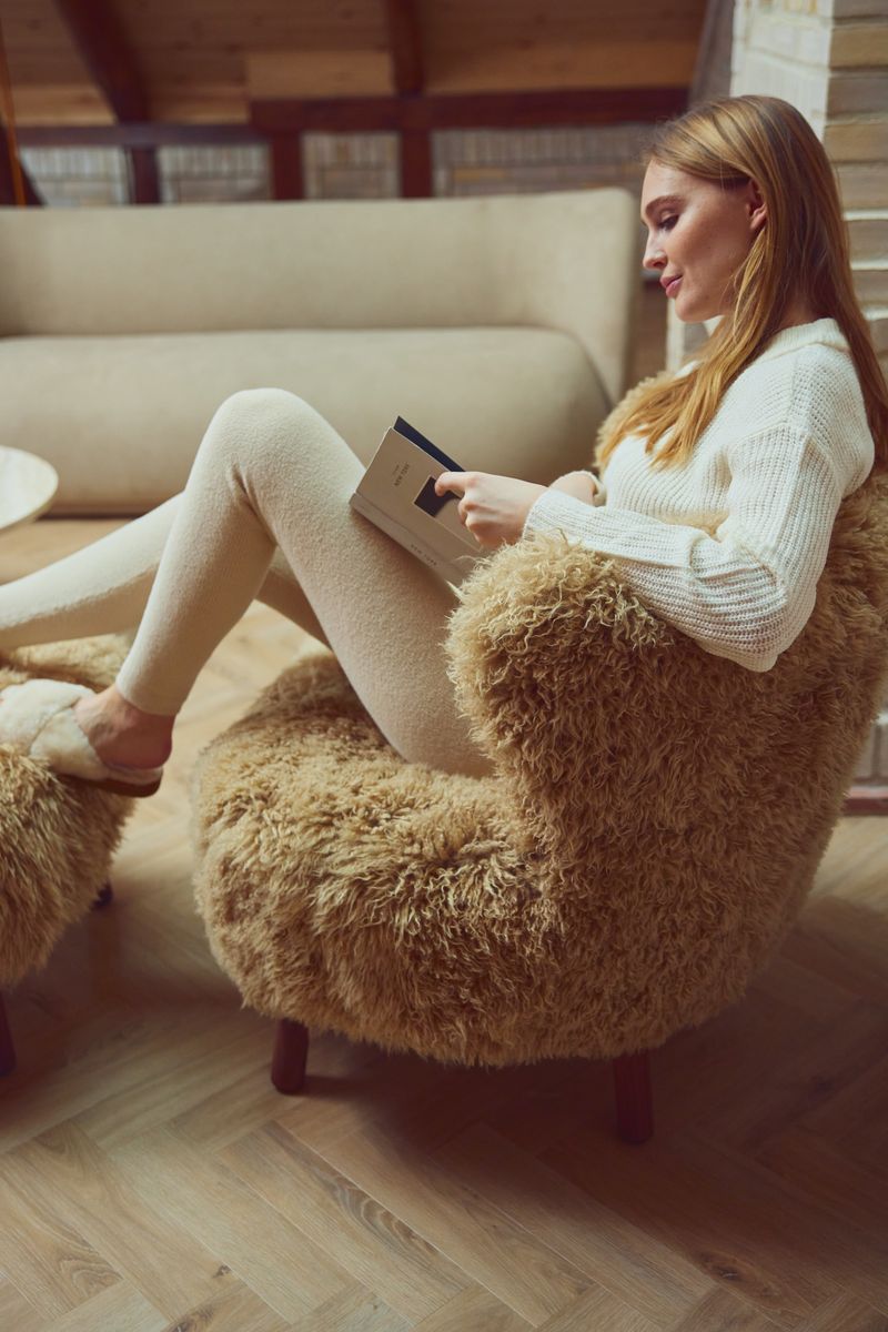 Emil Lounge Chair | Langhåret Honning