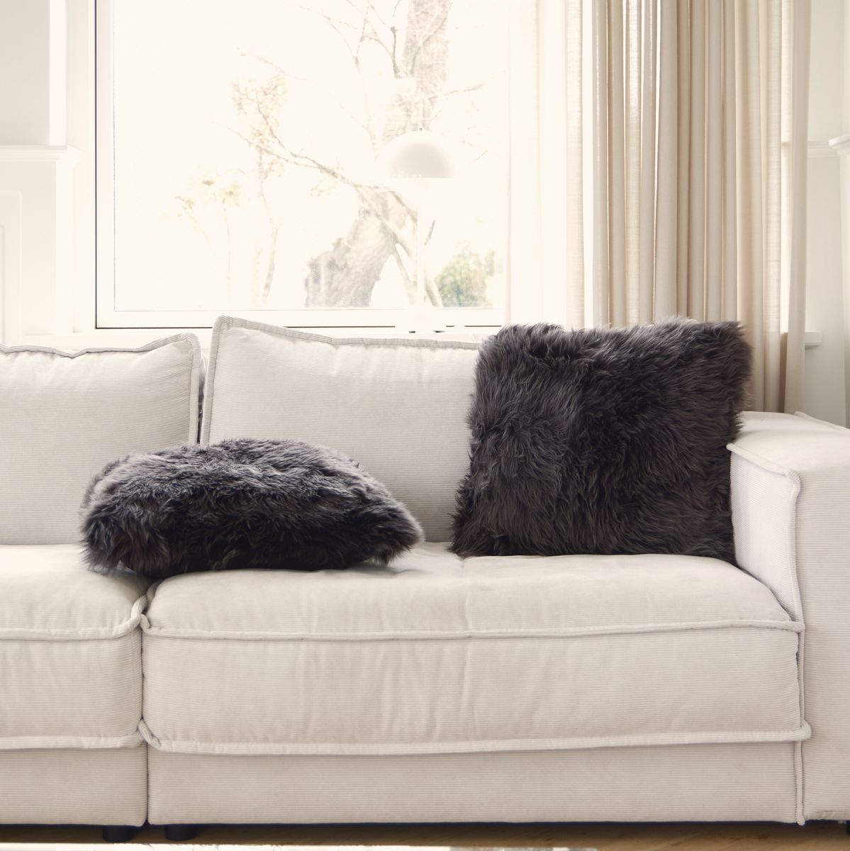 Lammeskindpude | Langhåret | New Zealand | 50x50 cm Lilla