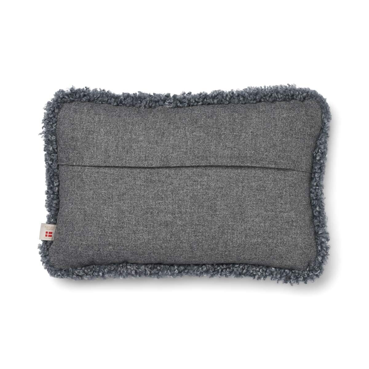 Classic Collection | Uldpude | Korthåret | Dobbeltsidet | 52x52 cm | 34x52 cm Stengrå/Lysegrå 