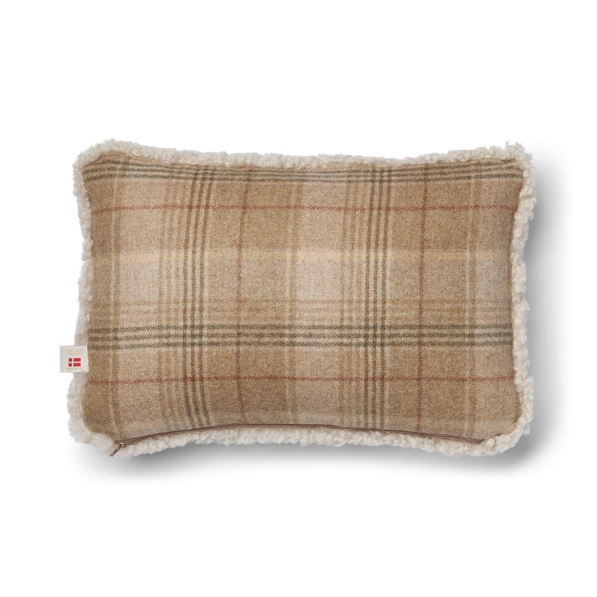 Checked Collection | Korthåret Pude | 34x52 cm  Sand-beige/perle