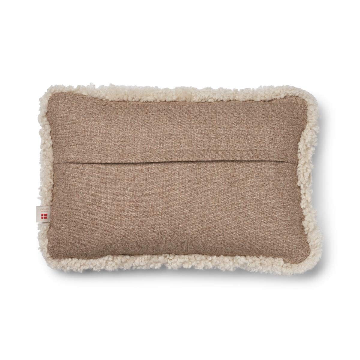 Classic Collection | Dobbeltsidet Pude | Korthåret | 34x52 cm Beige/Perle