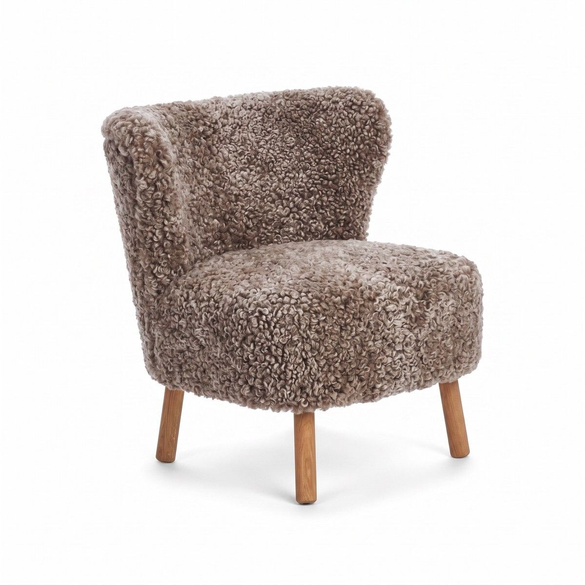 Emil Lounge Chair | Korthåret Cappuccino